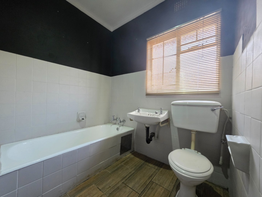 3 Bedroom Property for Sale in Roodia Free State